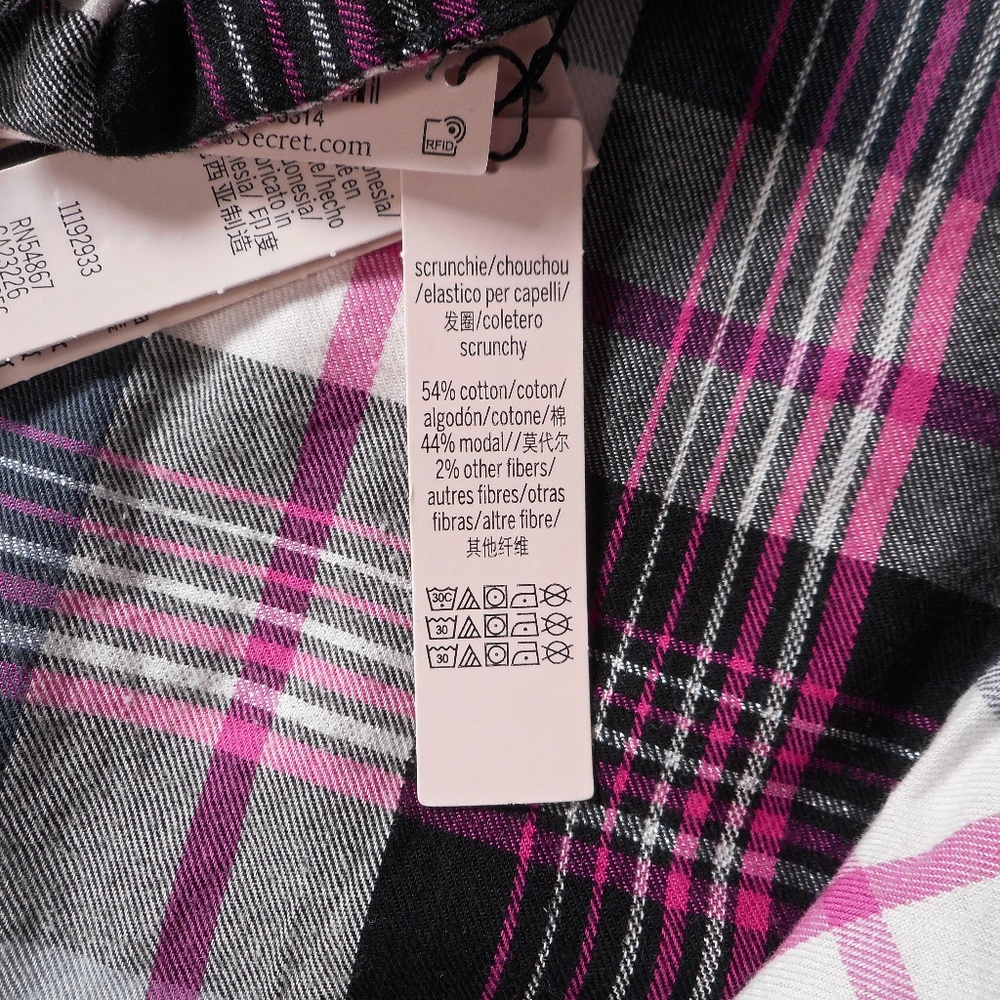 NWT Victoria Secret Flannel Pajama Set XXL 3pc Lounge Black Gray Hot Pink Plaid - Picture 6 of 15